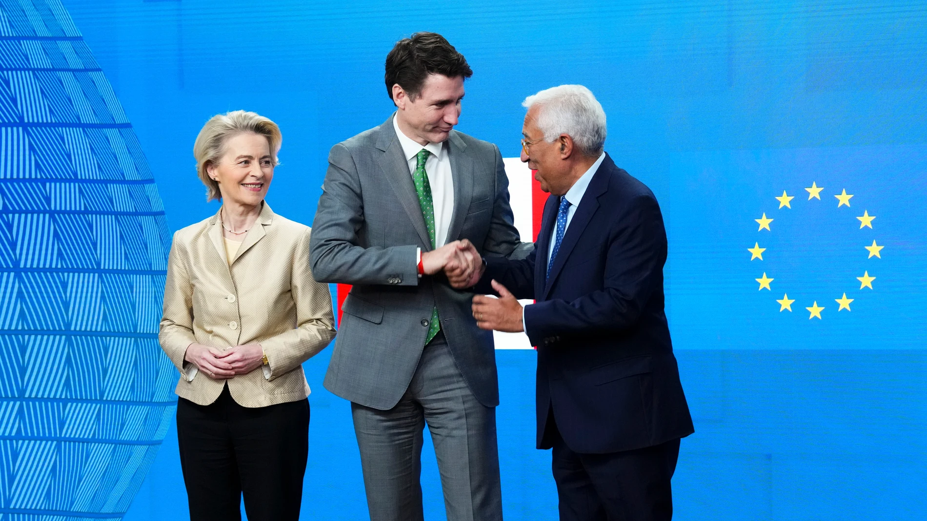 Canadian Prime Minister Justin Trudeau is welcomed by European Commission President Ursula von der Leyen, left, and European Council President Antonio Costa, right, as he arrives to the EU-Canada leaders meeting at the European Council building in Brussels on Wednesday, Feb. 12, 2025. (Sean Kilpatrick/The Canadian Press via AP)