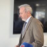 Azcón transmite a Montero la posición de las Cortes de Aragón sobre financiación autonómica y solicita una reunión