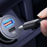 Este cargador rápido para coche arrasa en Amazon: está al 40% y cuesta menos de 9 euros