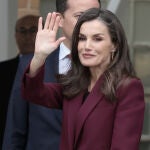 El look de la Reina Letizia en Toledo.