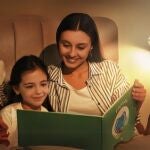 Esta lámpara sin cables me ha cambiado la vida: la uso para leer, maquillarme y hasta para mi skin care