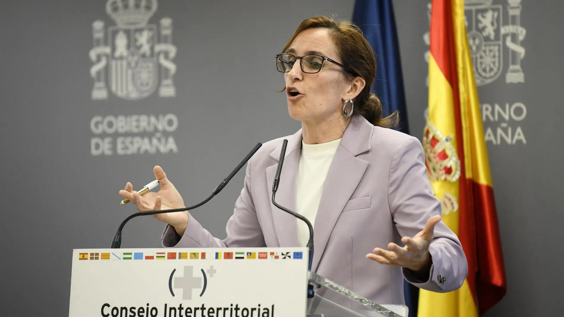 La ministra de Sanidad, Mónica García