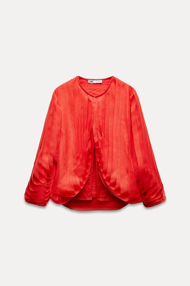 Chaqueta organza.