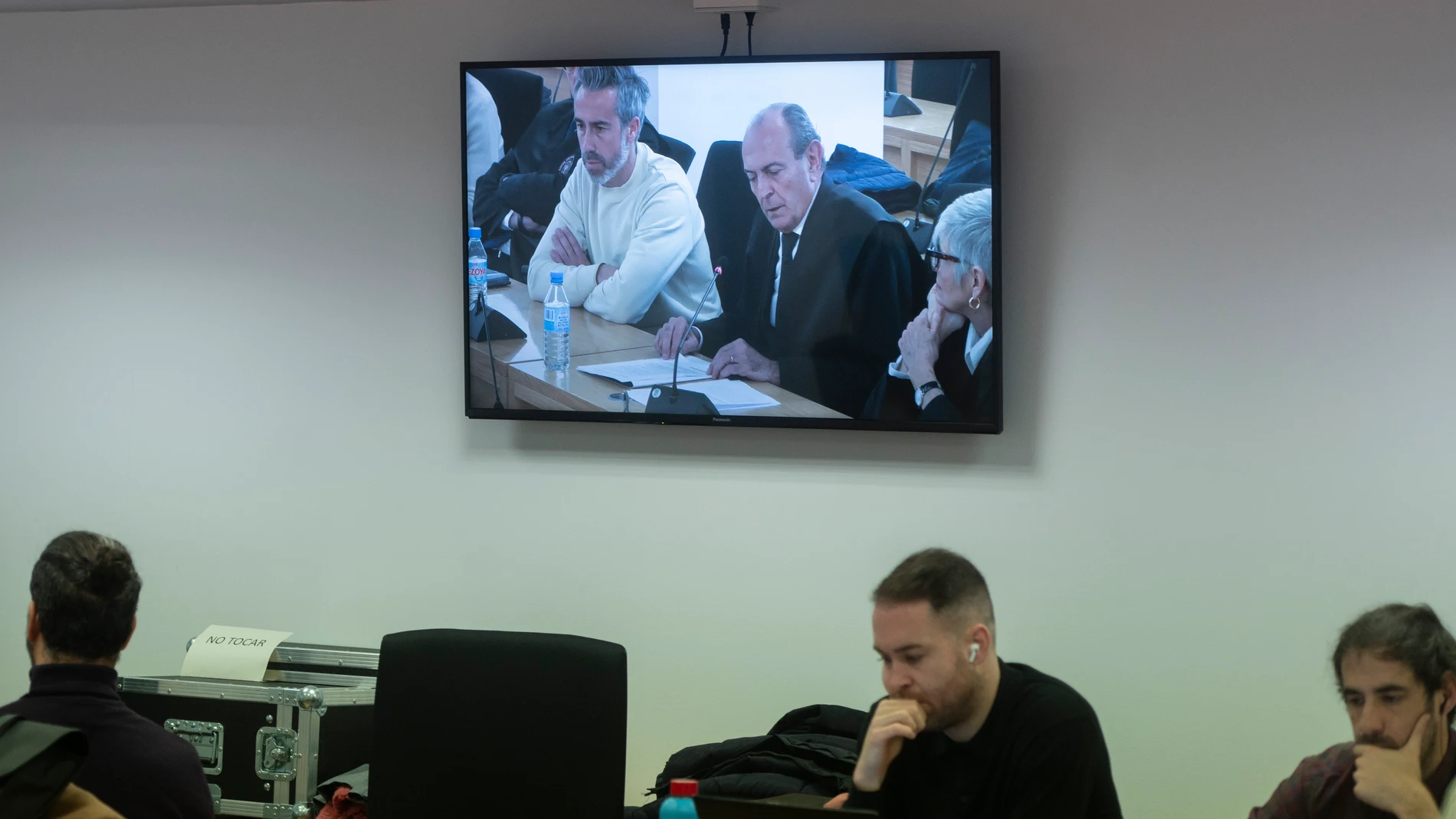 El exentrenador de la selección española de fútbol femenina, Jorge Vilda, durante una nueva jornada del juicio contra Rubiales, en la Audiencia Nacional de San Fernando de Henares, a 14 de febrero de 2025, en San Fernando de Henares, Madrid (España). Rubiales declara como investigado en el juicio que se sigue en su contra por el beso no consentido y las presuntas coacciones posteriores a la futbolista Jennifer Hermoso. El expresidente de la RFEF, que se enfrenta a 2 años y 6 meses de cárcel p...
