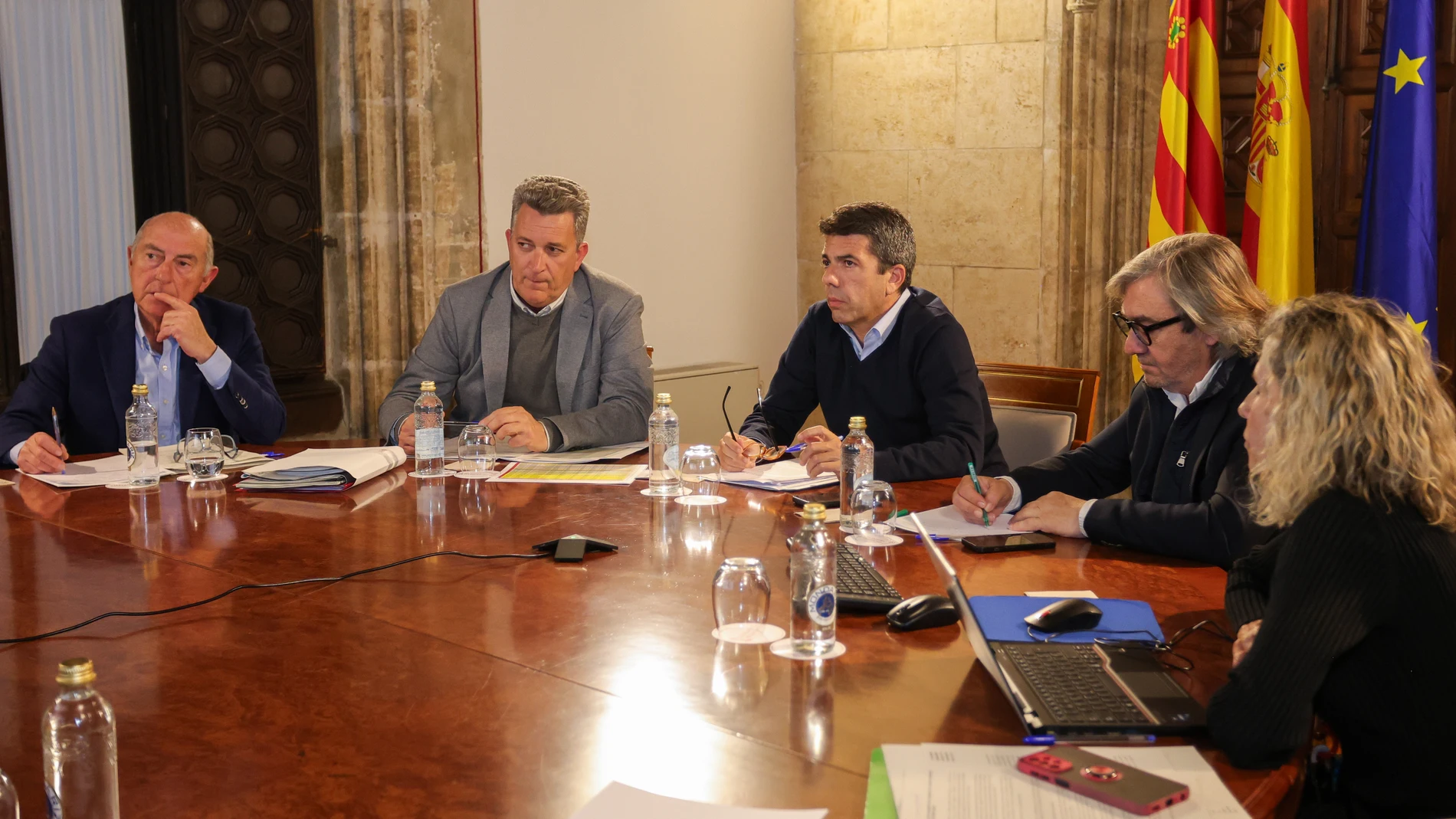 Mazón: “A partir del 17 de febrero los afectados por las riadas podrán solicitar la tarjeta de transporte gratuito”