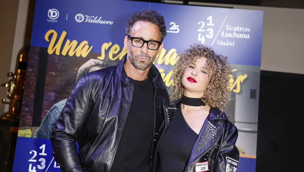 Álvaro Muñoz Escassi y Sheila Casas