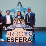 El alcalde de Arroyo de la Encomienda, Sarbelio Fernández, presenta "Arroyo Esfera" junto a la concejala Ana Sánchez, Narciso Prieto y Juanjo Rodríguez
