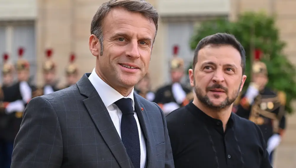 Macron aborda con Zelenski "un fin justo de la guerra" y pide a EEUU que convenza a Putin de parar la agresión