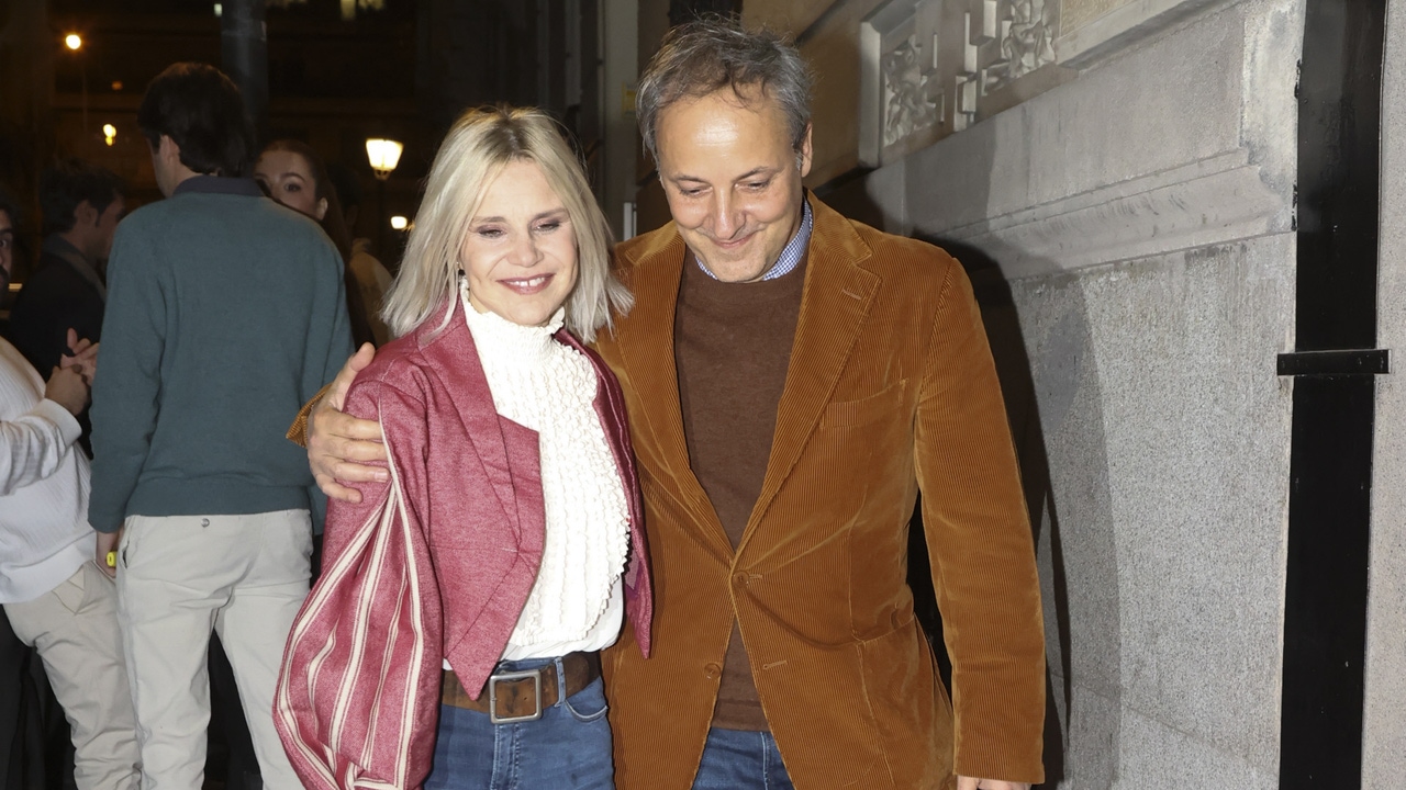 Eugenia Martínez de Irujo desvela el color más llevado de otoño con este jersey de punto que está al 30% de descuento