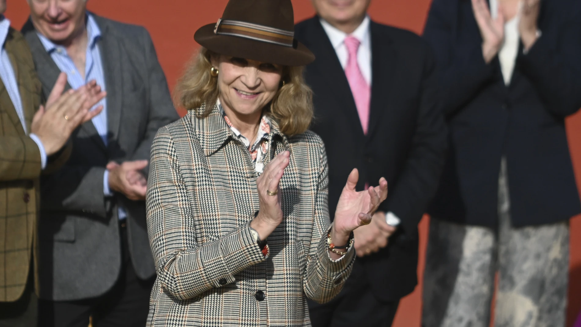 La Infanta Elena en una corrida de toros en Guillena.