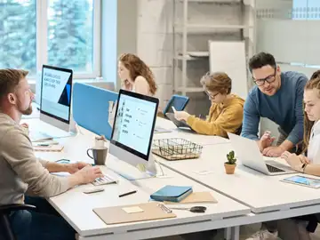 Banco Santander continúa respaldando la labor de las pymes de nuestro país Banco Santander continúa respaldando la labor de las pymes de nuestro país