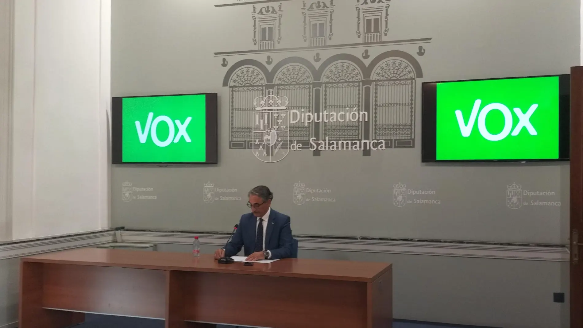 Celestino del Teso durante una rueda de prensa
