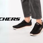 No pesan nada y parecen una nube: las Skechers más vendidas ahora con un 43% de descuento en Amazon