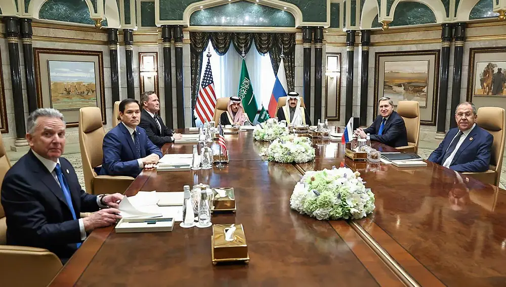 Russian delegation arrives for Russia-USA negotiations in Riyad, Saudi Arabia