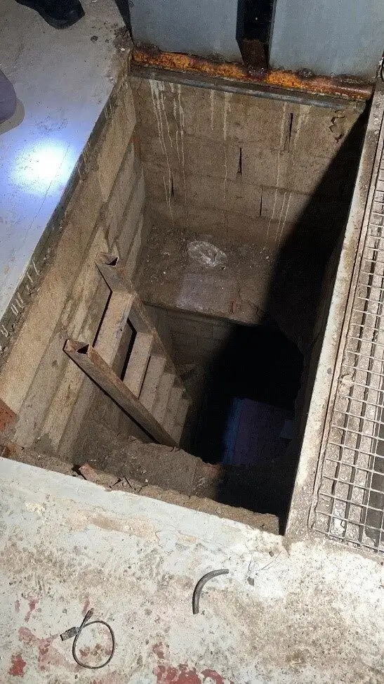 Sucesos.- El túnel hallado en Ceuta conectaba con una galería y se investiga su uso para introducir droga de Marruecos