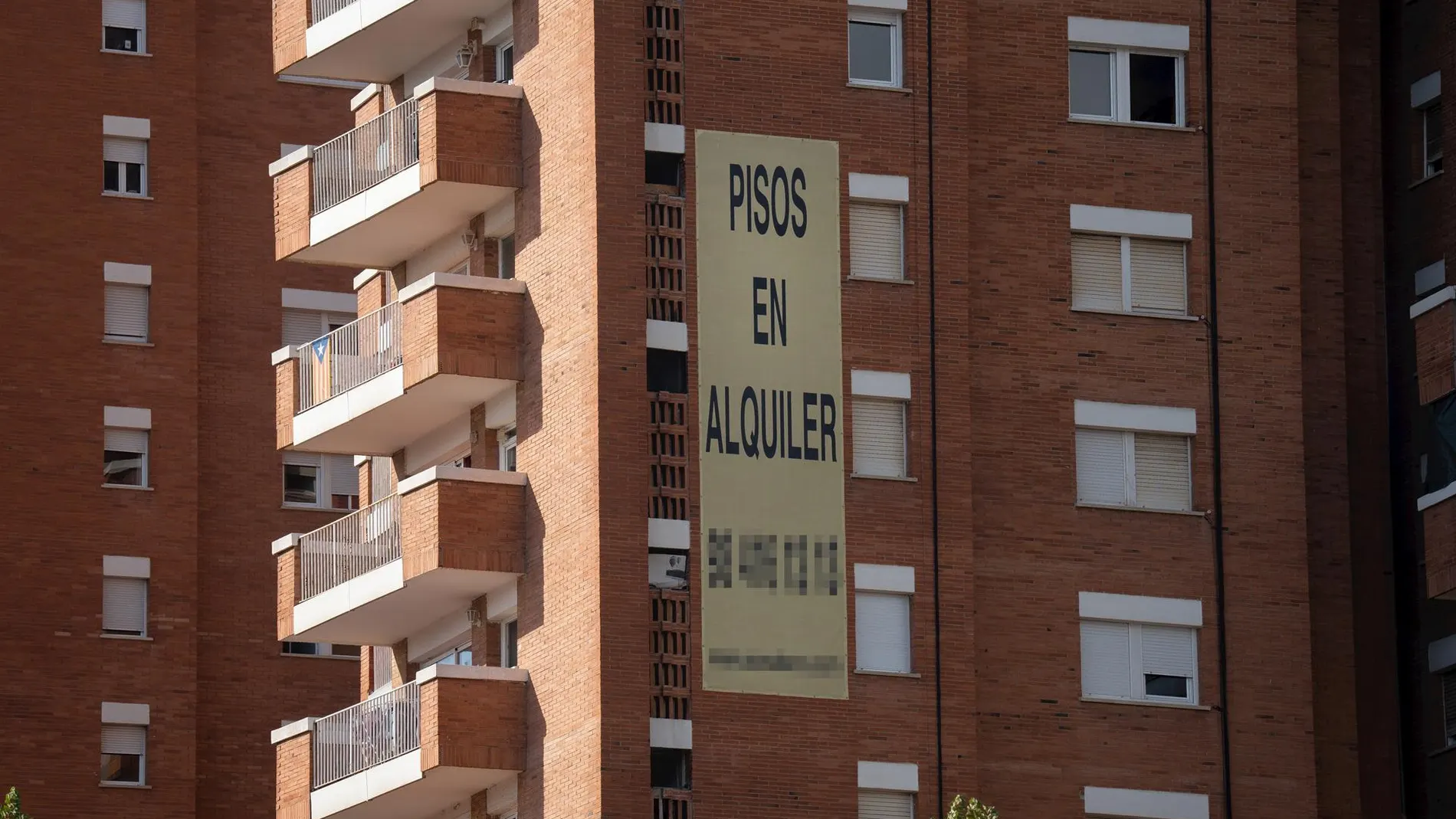 Familias con ingresos medios no pueden acceder al 68% de alquileres con dos habitaciones, según Idealista