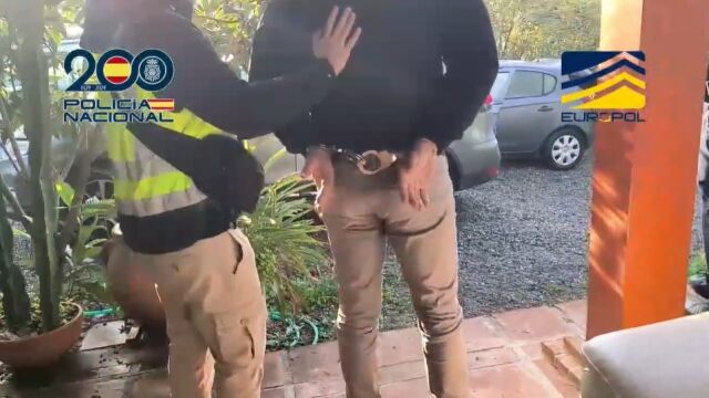 Cae una red de la mafia rusa que blanqueaba dinero del crimen organizado en España
