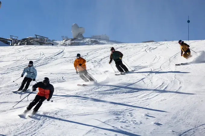La locura tecnológica que quiere llevar el esquí infinito a la ciudad con una La locura tecnológica que quiere llevar el esquí infinito a la ciudad con una