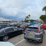 Vuelven las colas a Gibraltar por la solicitud del pasaporte a los vehículos gibraltareños
