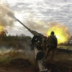 Ukrainian servicemen shoot from a captured Russian 152.4 mm howitzer Msta-B on a front line near the Kupyansk city of Kharkiv's area, Ukraine, 06 October 2022 (reissued 20 February 2025).