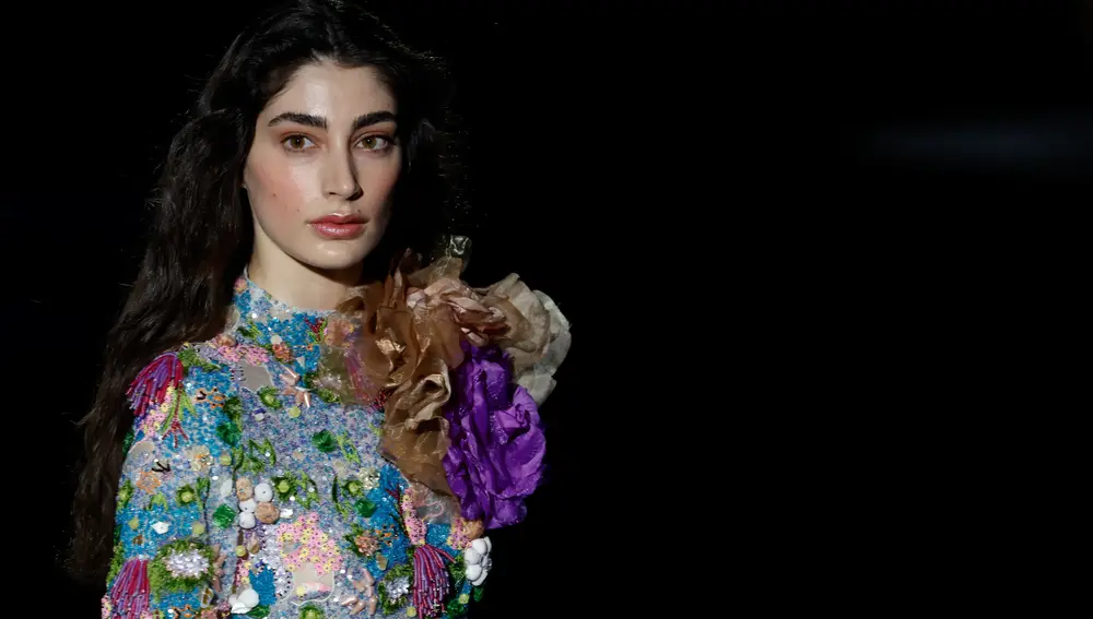 Desfile de Odette Álvarez