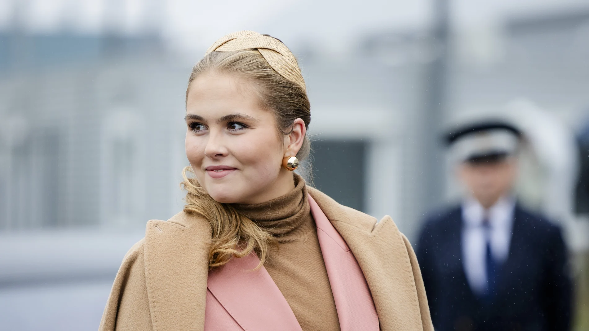 Debut en solitario de Amalia de Holanda.