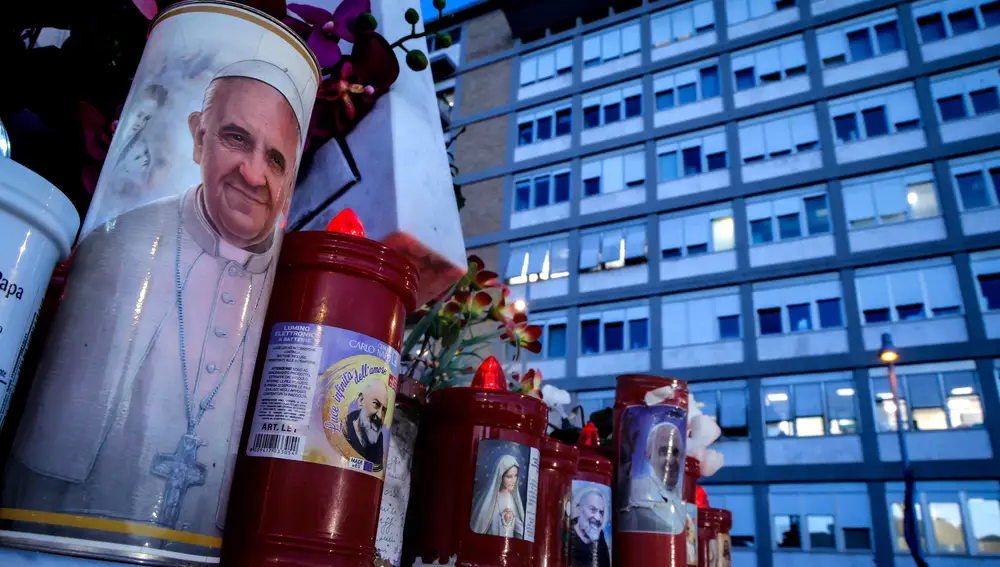 Pope Francis hospitalized at Gemelli hospital in Rome