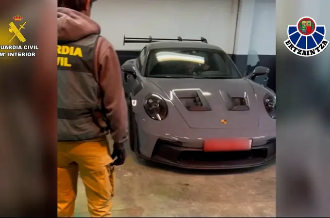 Cae una red que transportaba hasta seis toneladas de cocaína al año por toda Europa en dobles fondos Cae una red que transportaba hasta seis toneladas de cocaína al año por toda Europa en dobles fondos