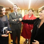 Sonsoles Ónega junto a Suárez-Quiñones