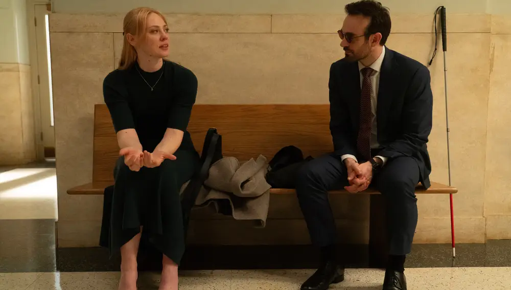 Karen Page (Deborah Ann Woll) y Matt Murdock (Charlie Cox) en una de las escenas de "Daredevil: Born Again"