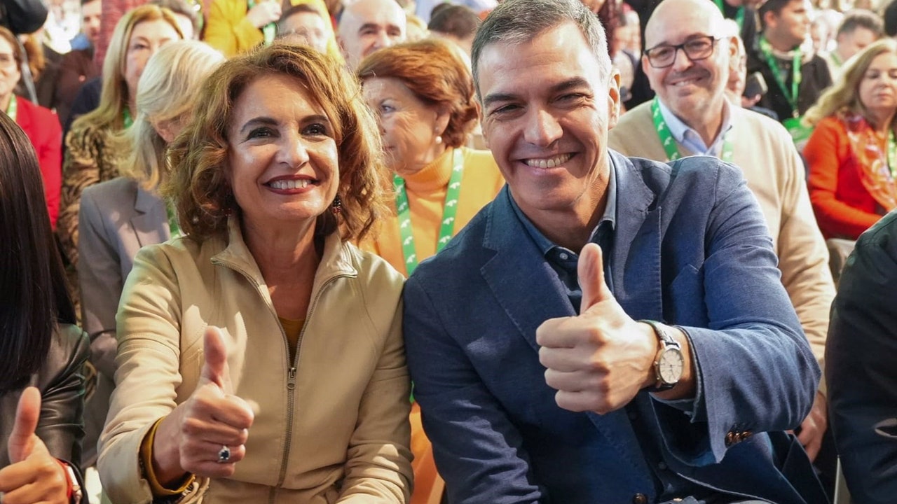 Fondos públicos para «dar mítines del PSOE»
