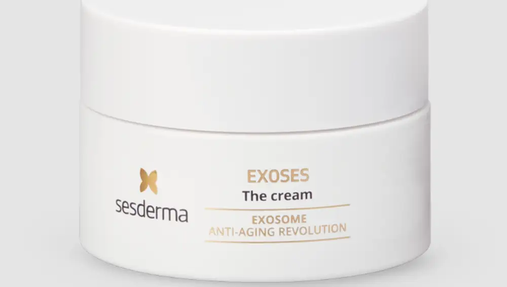 EXOSES The Cream