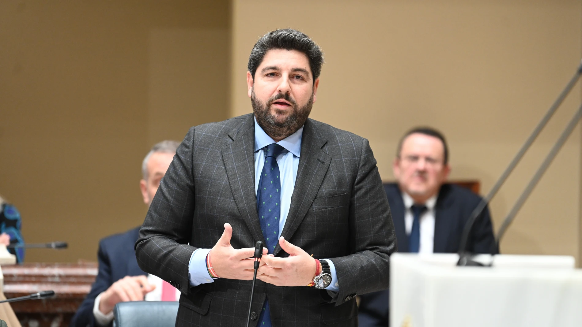 El presidente del Gobierno regional, Fernando López Miras, anuncia la constitución inmediata de un comité para anticiparse al impacto de los aranceles de Estados Unidos a las exportaciones de la Región.