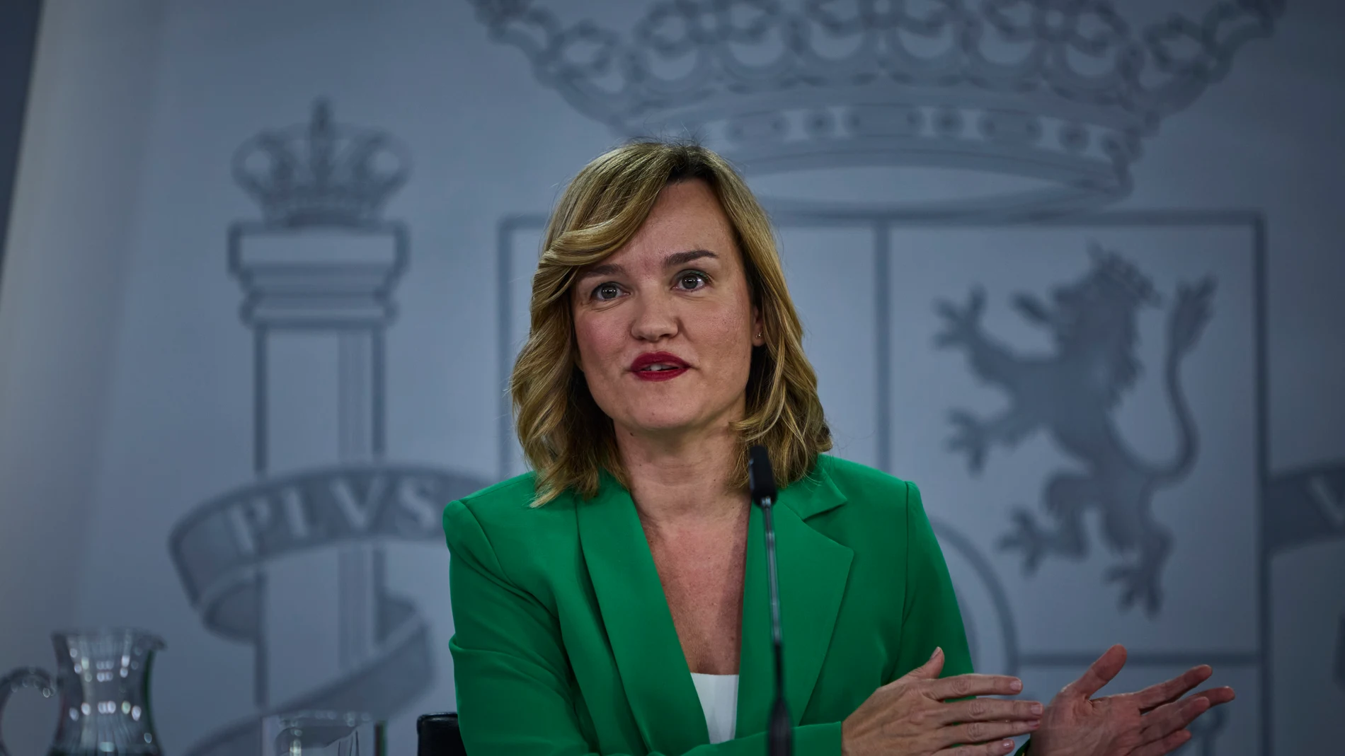 La ministra portavoz del Gobierno, Pilar Alegría, la ministra de Igualdad, Ana Redondo, y el ministro de Transformación Digital y Función Pública, Óscar López, comparecen en rueda de prensa para explicar los acuerdos del Consejo de Ministros y Ministras.© Alberto R. Roldán / Diario La Razón25 02 2025
