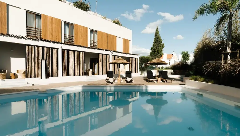 Una piscina ideal para disfrutar un relajante baño