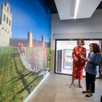 Inauguración de Cruz Roja en Ávila, Mercedes Martin presidenta en Ávila, María del Mar Pageo, Presidenta de Cruz Roja Española y Rosa Urbon presidenta de Castilla Y Leon