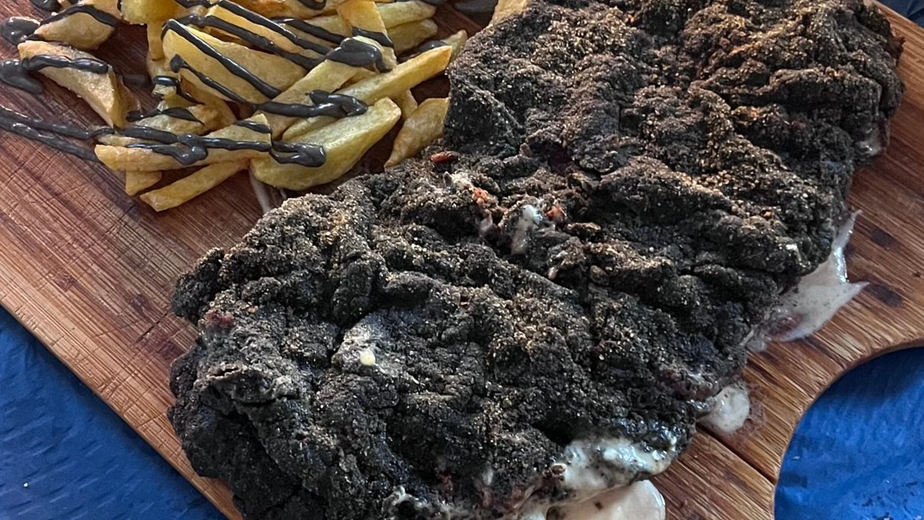 Cachopo minero, el más premiado de Asturias y que arrasa en uno de los templos cachoperos
