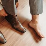 Por qué deberías acostumbrarte a llevar una hoja de laurel en el zapato todos los días