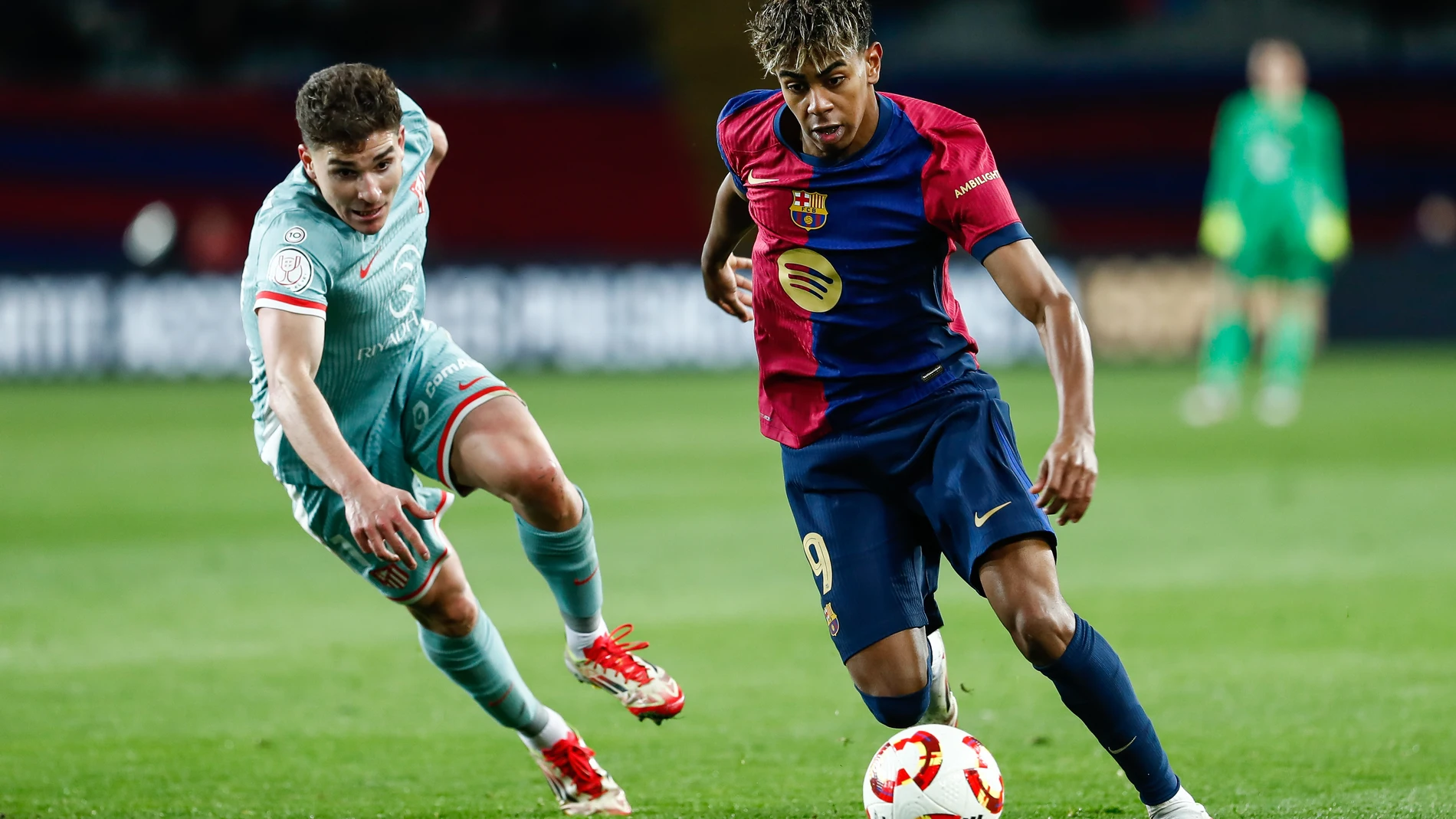 Julian Alvarez of Atletico de Madrid and Lamine Yamal of FC Barcelona during the Spanish Cup, Copa del Rey, semi-final football match played between FC Barcelona and Atletico de Madrid at Estadi Olimpic Lluis Companys on February 25, 2025 in Barcelona, Spain.AFP7 25/02/2025 ONLY FOR USE IN SPAIN