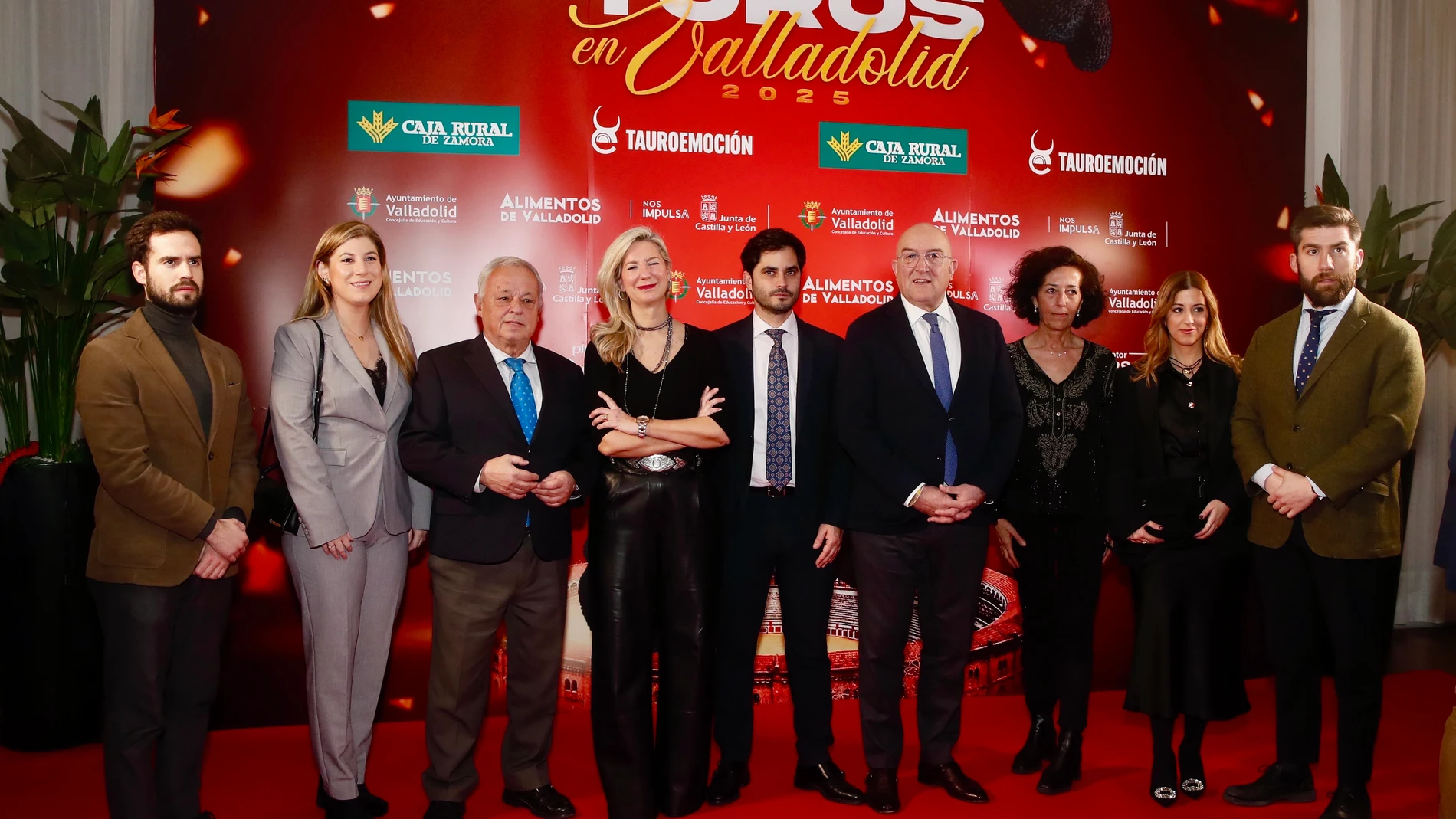 Santonja y Carnero, entre otros, presentan los festejos de San Pedro Regalado