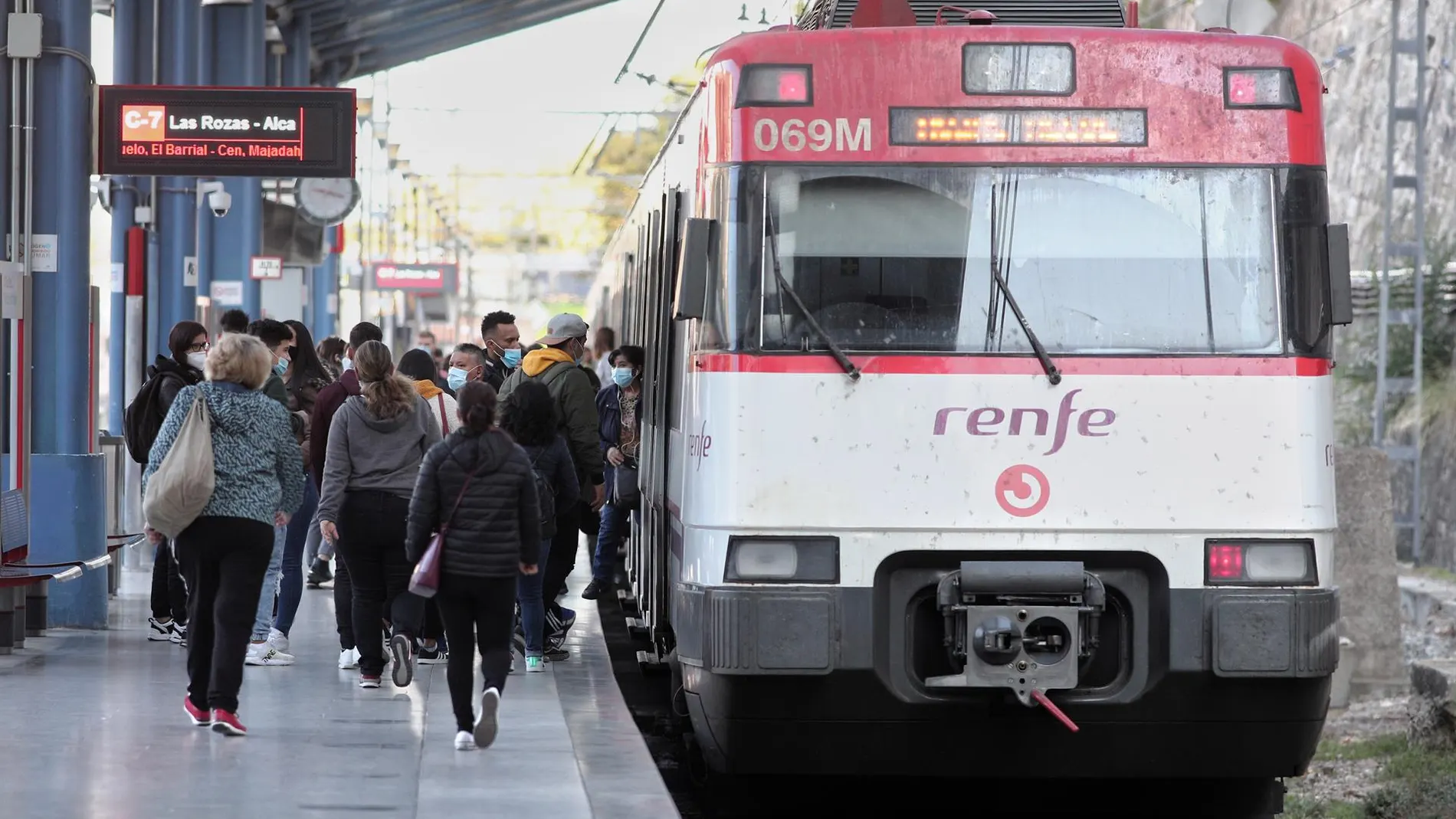 MADRID.-Cercanías corta desde hoy el servicio entre Príncipe Pío y Pinar de las Rozas hasta el 3 de marzo por obras