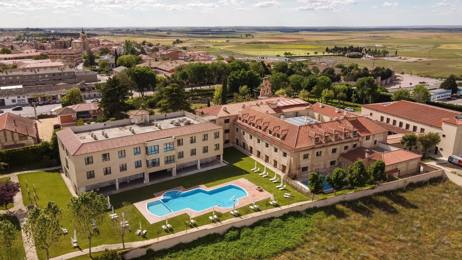 Exteriores del Castilla Termal Olmedo