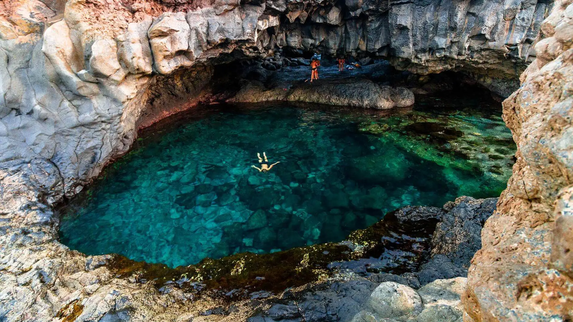 Localizan un cuerpo sin vida en una de las piscinas naturales más peligrosas de Canarias