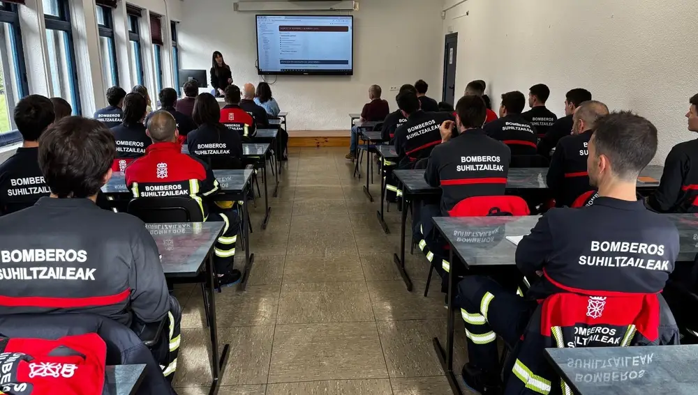 Imagen del comienzo del curso en la Escuela de Seguridad de Navarra (ESEN)