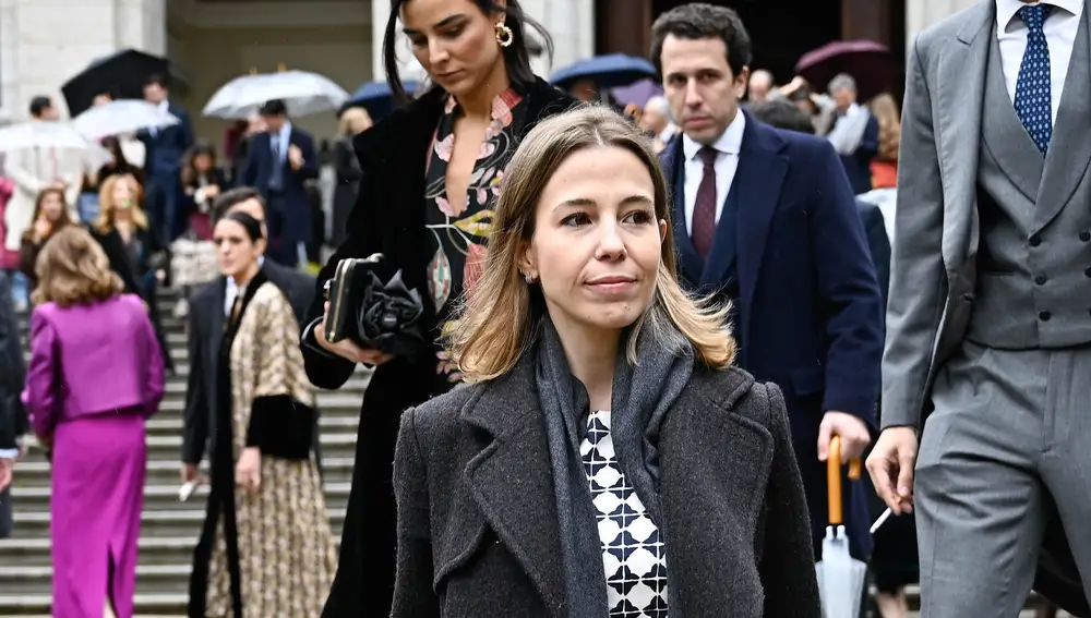 Ignacio Ruíz-Gallardón y Nerea Zabala se dan el "sí quiero" rodeados de amigos y familiares