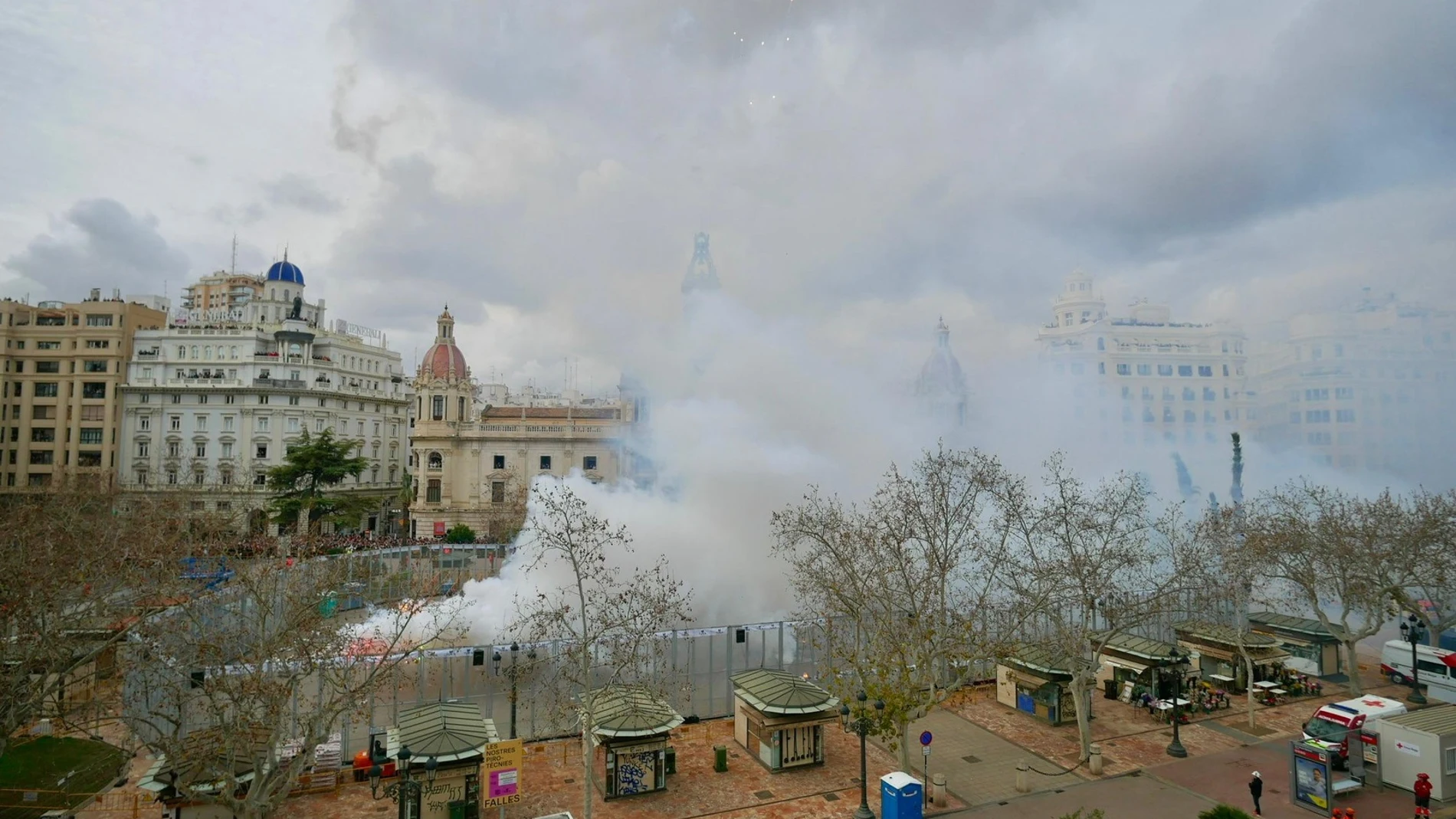 Mascletà del 1 de marzo de 2025 en València REMITIDA / HANDOUT por JCF Fotografía remitida a medios de comunicación exclusivamente para ilustrar la noticia a la que hace referencia la imagen, y citando la procedencia de la imagen en la firma 01/03/2025