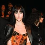 Aitana en el desfile de Versace en Milán.