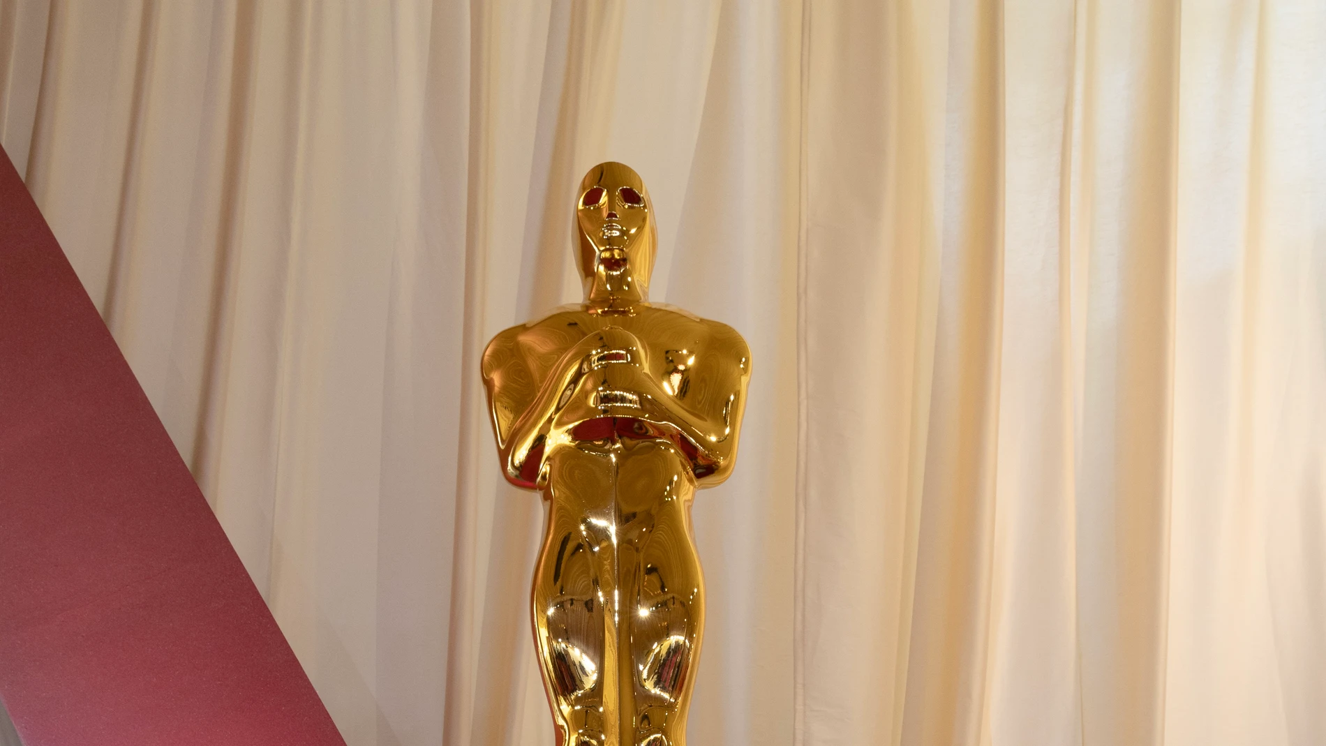 Estatua en la red carpet