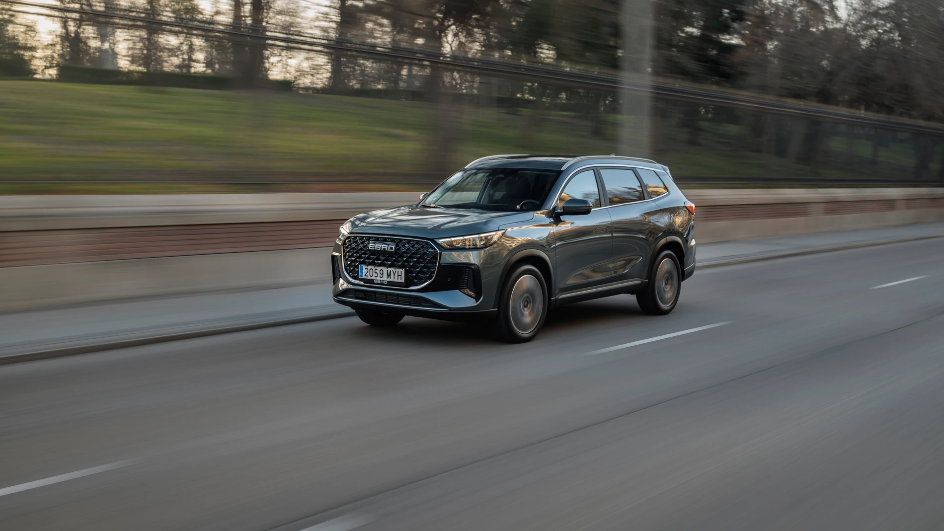 Ebro s800, el SUV chino fabricado en España que es amplio y confortable