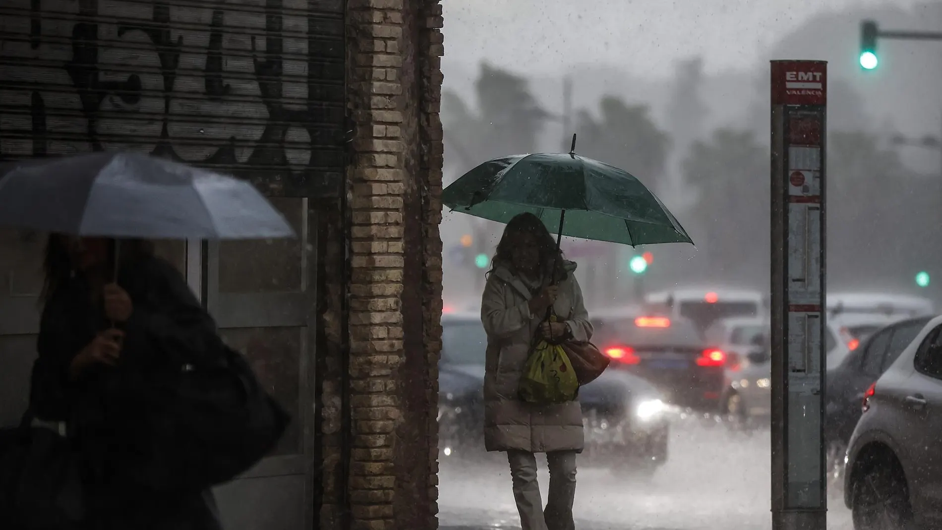 Emergencias emite un aviso especial por lluvias generalizadas y persistentes en la Comunitat Valenciana
